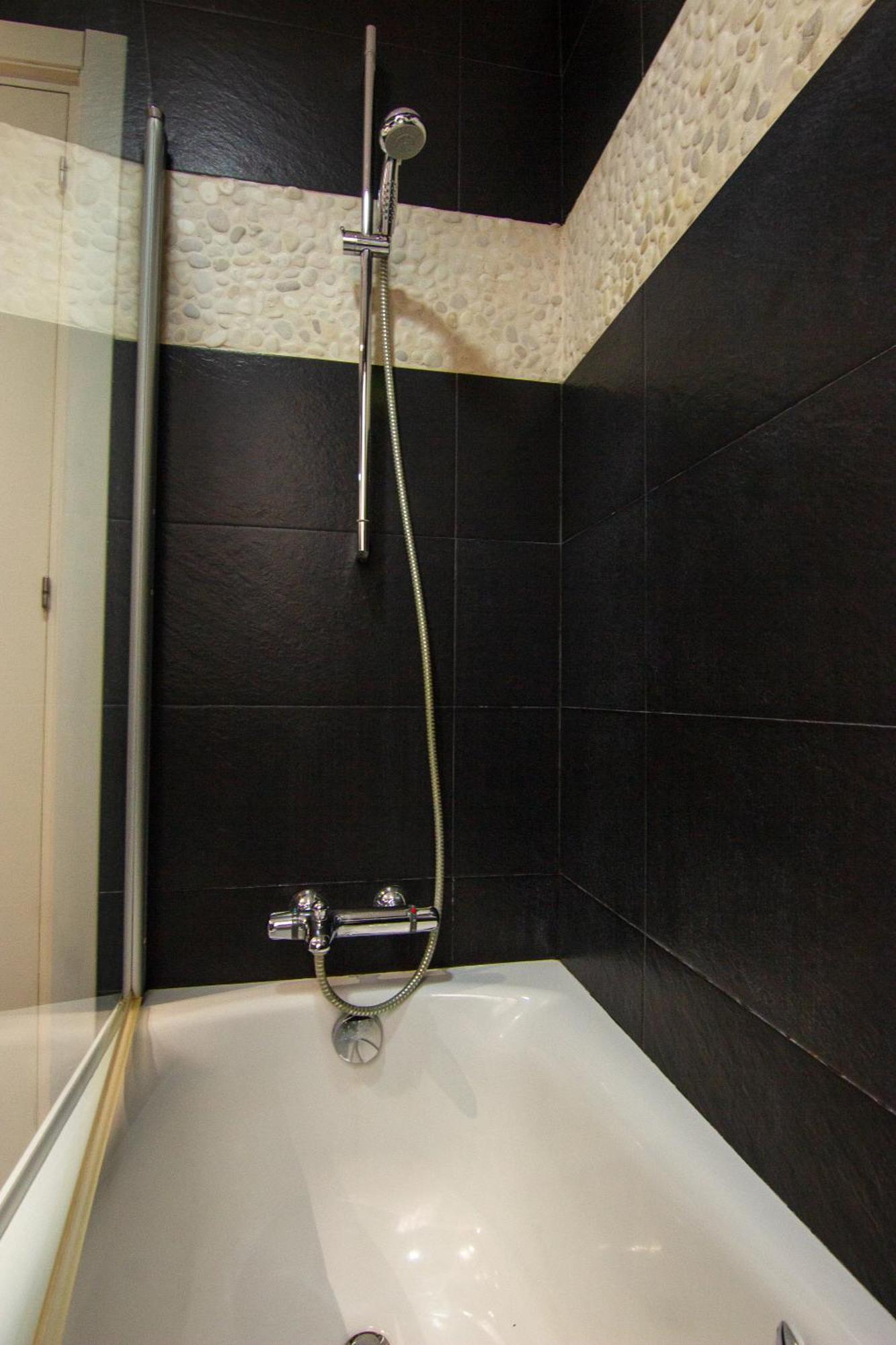 Apartamento Amplio Y Luminoso A 2 Min Del Centro Sevilla Eksteriør billede