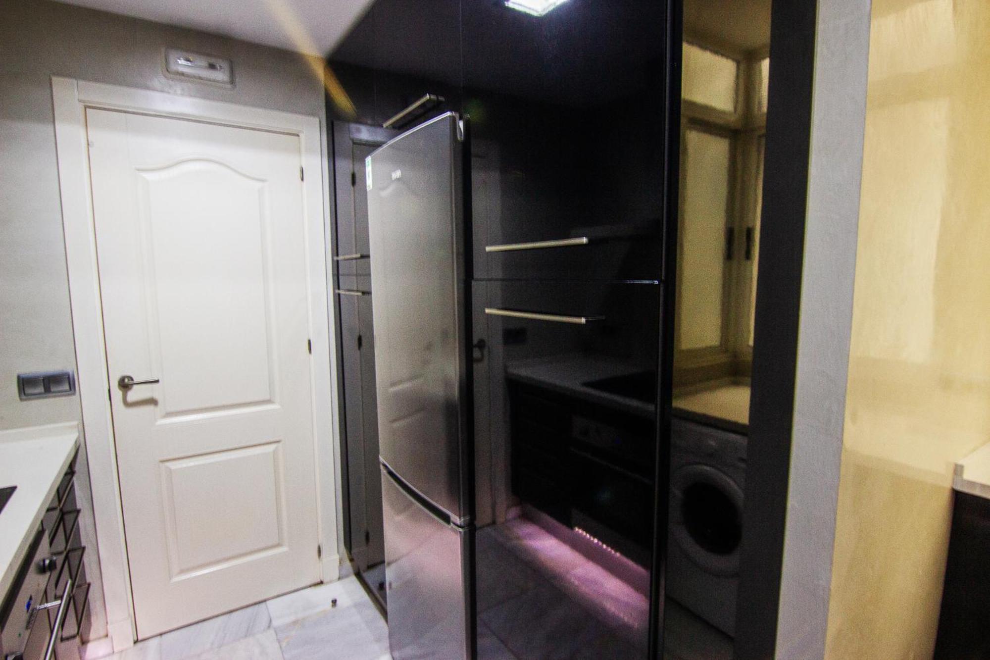 Apartamento Amplio Y Luminoso A 2 Min Del Centro Sevilla Eksteriør billede